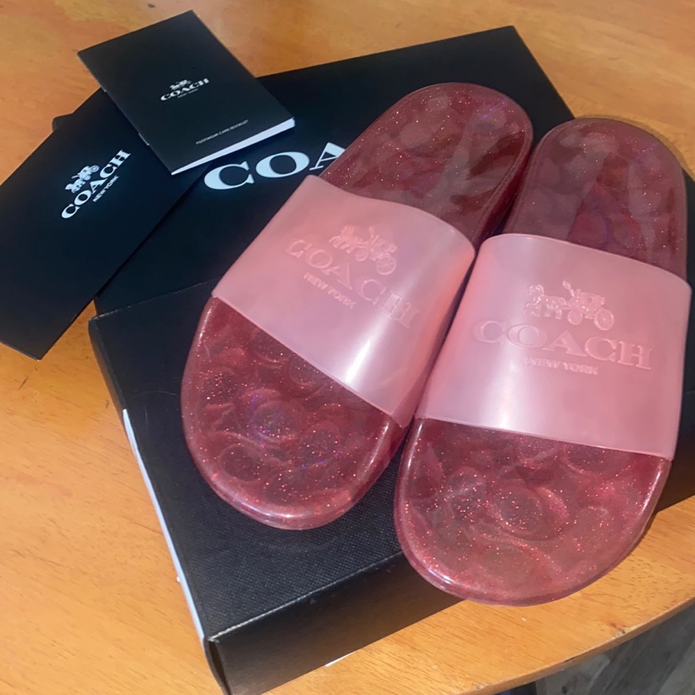 COACH SLIDES